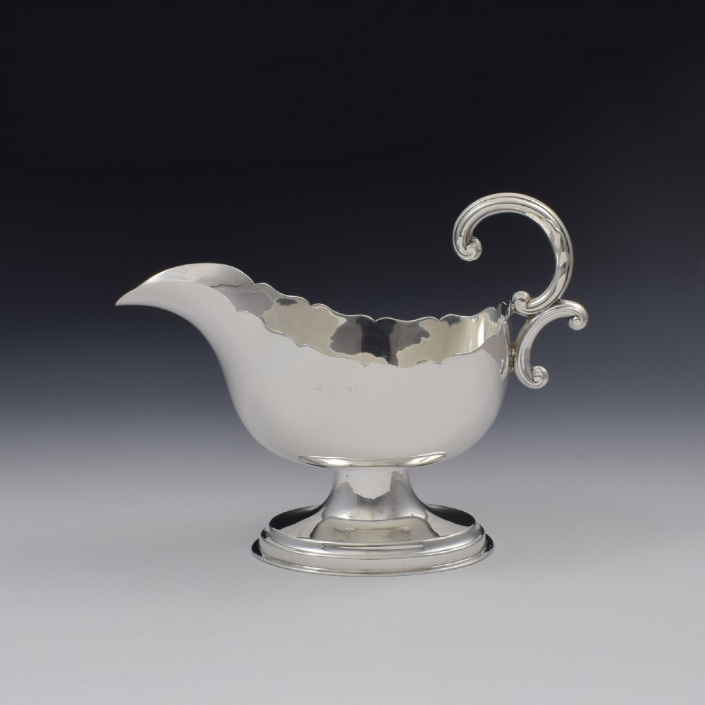Large Edwardian Silver Pedestal Sauceboat / Sauce Boat View VII