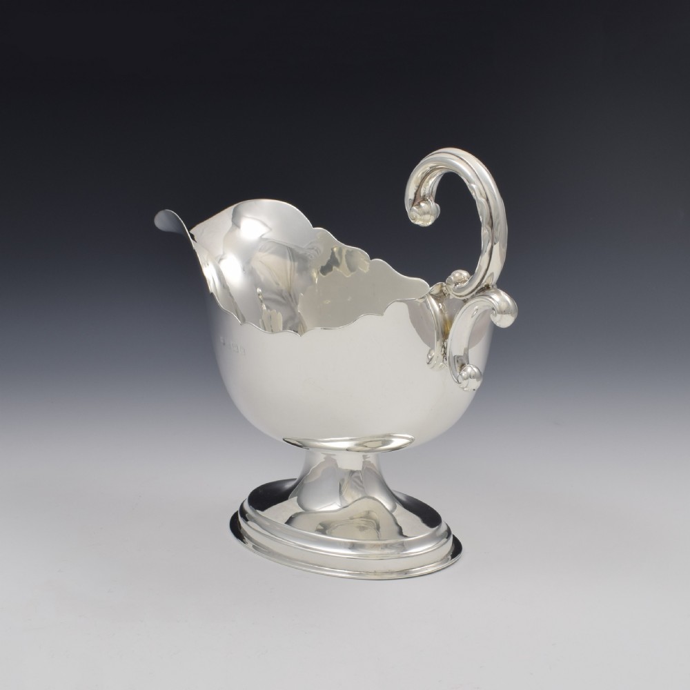 Large Edwardian Silver Pedestal Sauceboat / Sauce Boat View VIII