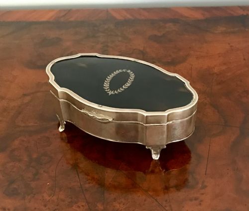 A Good George V Hinged Lid Silver & Tortoiseshell Casket