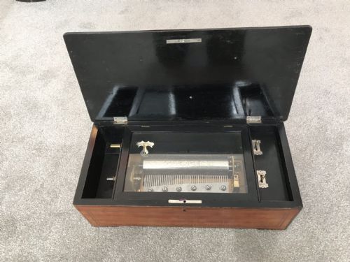 Excellent Condition 19th Century Music Box