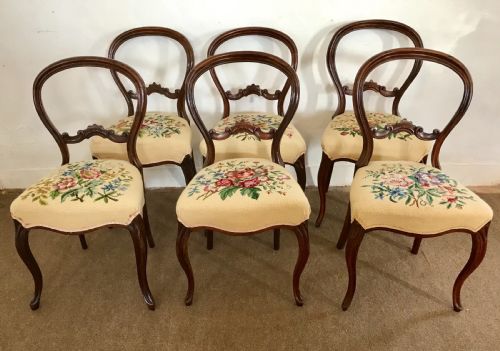 Set of 6 Victorian Chairs Circa 1875