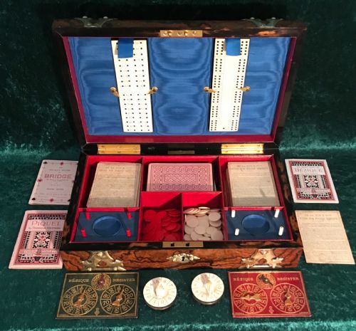 SUPERB QUALITY WALNUT GAMES BOX WALNUT BOX CIRCA 1875 - ADDITIONAL PHOTO 5