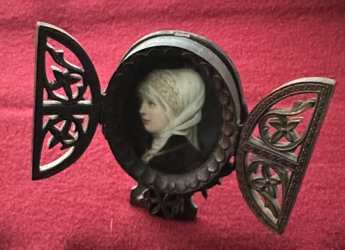 PORTRAIT MINIATURE CIRCA 1875 - ADDITIONAL PHOTO 1
