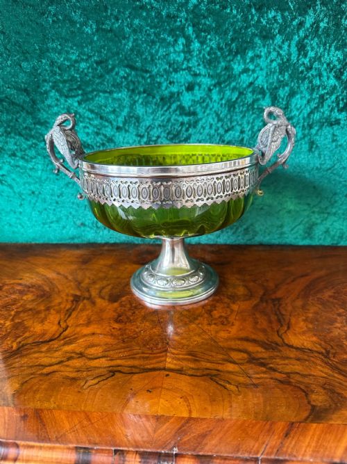 WMF PEDESTAL TWIN HANDLED BOWL CIRCA 1900 - ADDITIONAL PHOTO 3