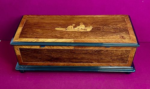 A GOOD AND LARGE VICTORIAN MUSIC BOX CIRCA 1875 - ADDITIONAL PHOTO 4