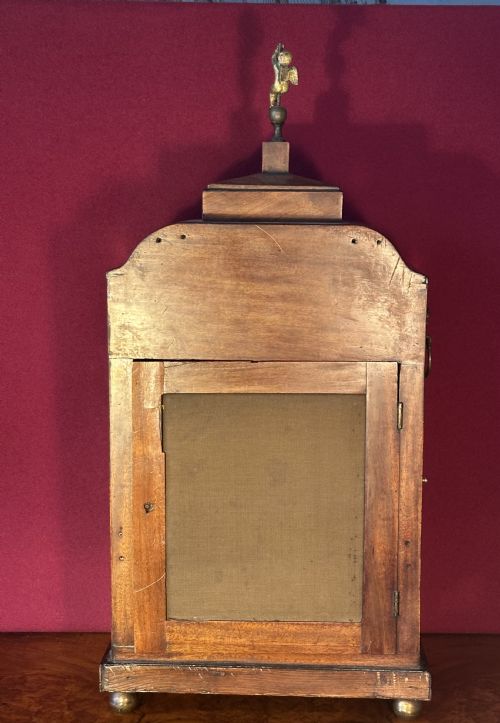 A GOOD ENGLISH GEORGIAN BRACKET CLOCK - ADDITIONAL PHOTO 3