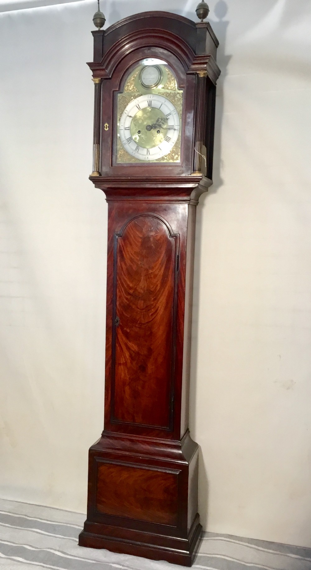 GEORGIAN MAHOGANY LONGCASE CLOCK 