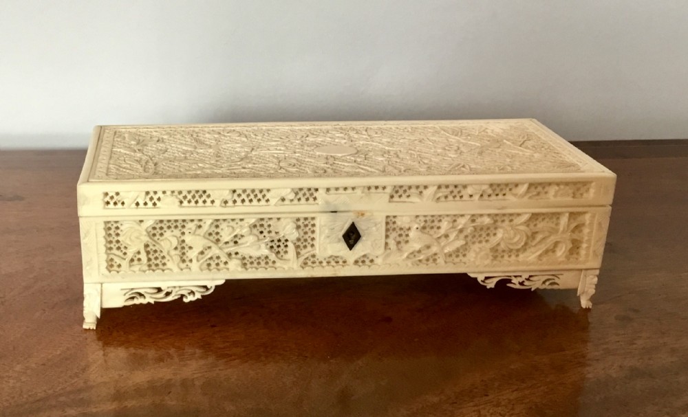  Antique Ivory Meiji period box - SOLD