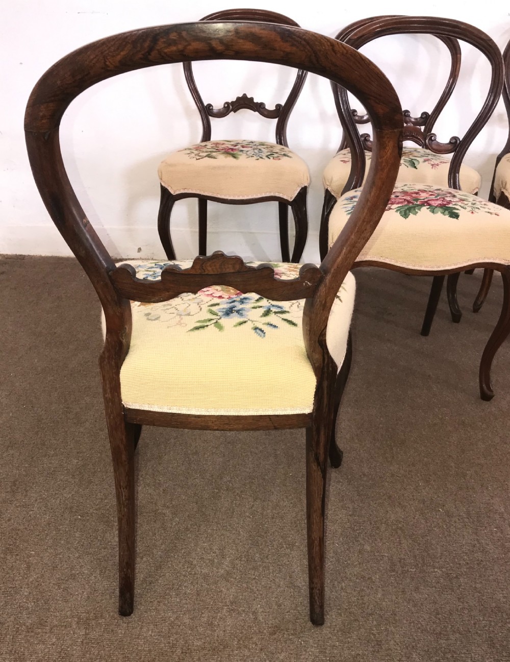 Set of 6 Victorian chairs Circa 1875  View IV