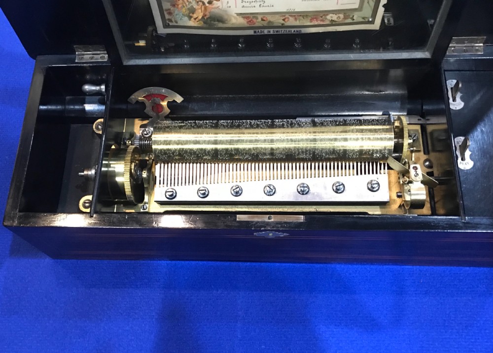 Rosewood Symphonique Music box View II