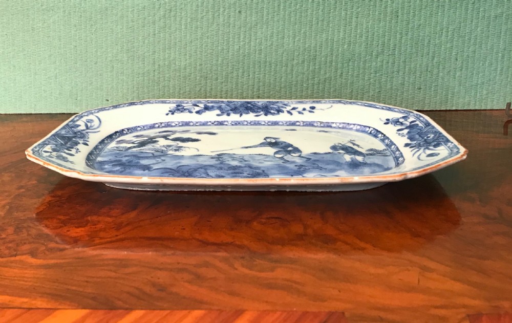  A pair of rare Nankin platters with a hunting pattern  View IV