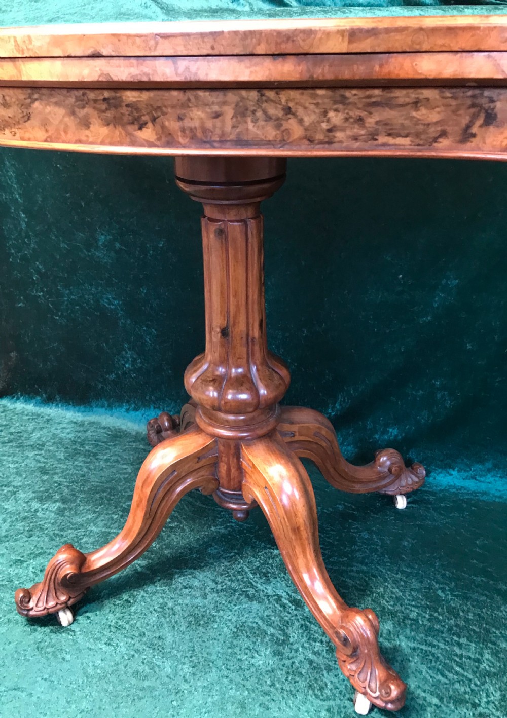 WILLIAM SYLVANS SMEE. Walnut pedestal card table, side table  View III