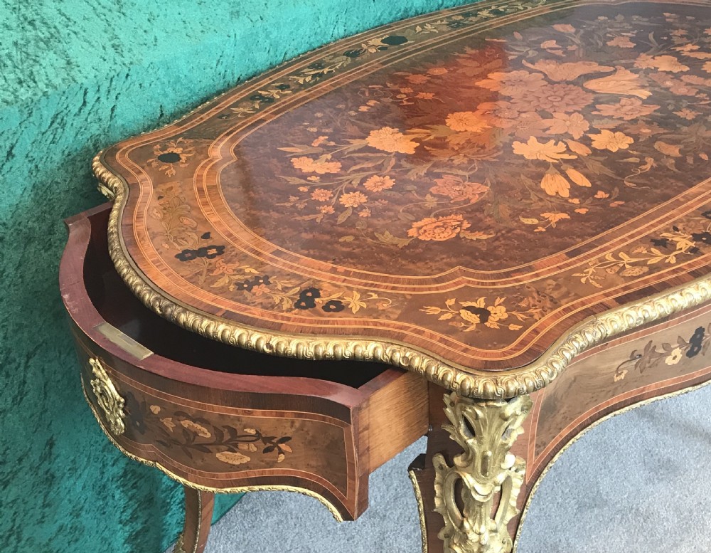 Exhibition quality marquetry Table circa 1875 View VI