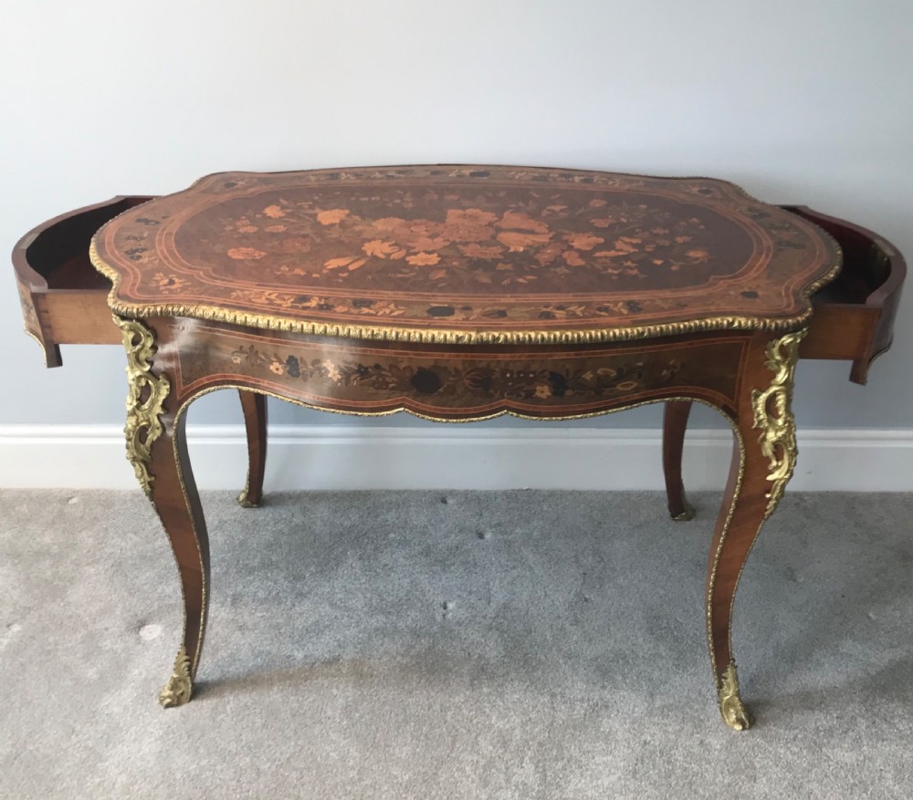 Exhibition quality marquetry Table circa 1875 View VIII