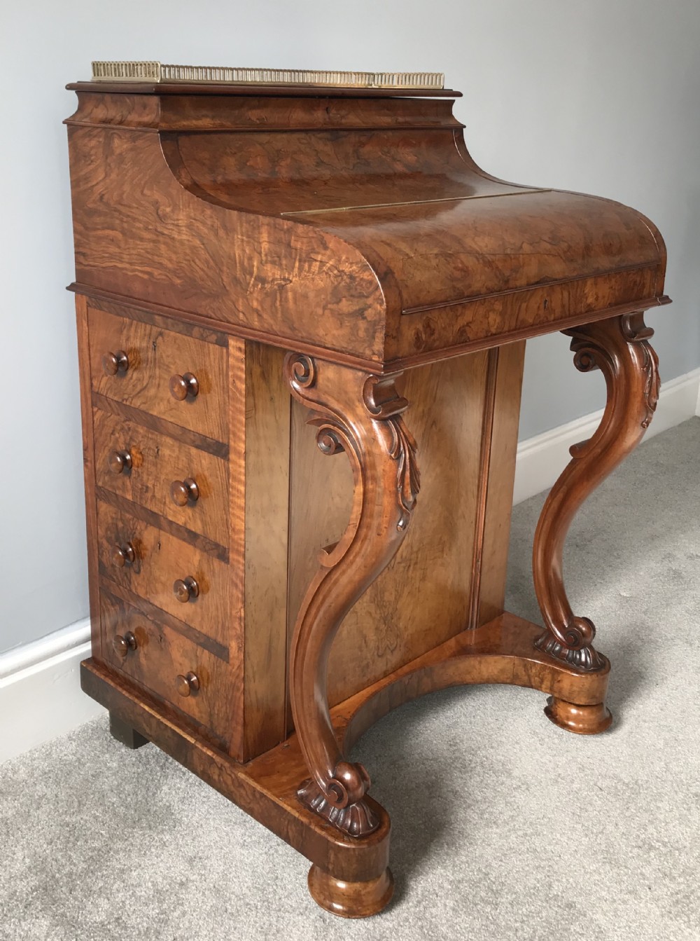 Victorian walnut Davenport desk circa 1870
