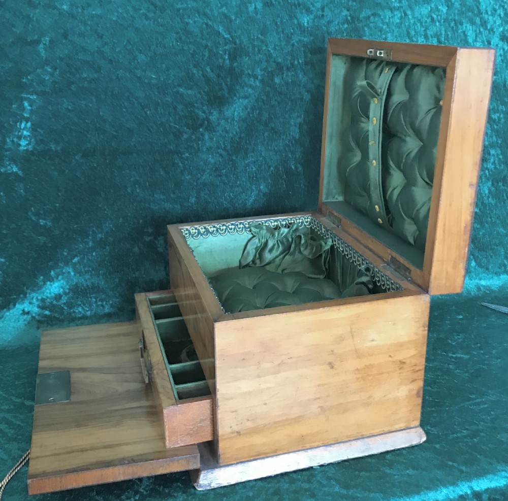 Victorian walnut domed top jewellery box circa 1890 View IV