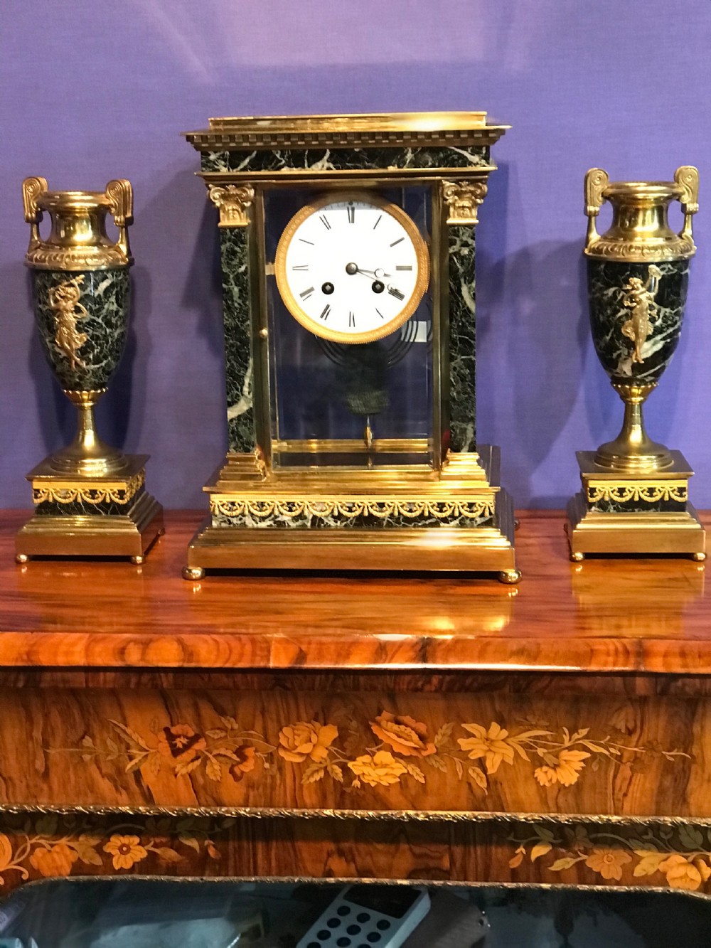 Victorian eight-day mantle clock. Garnitur, circa 1875 View VII