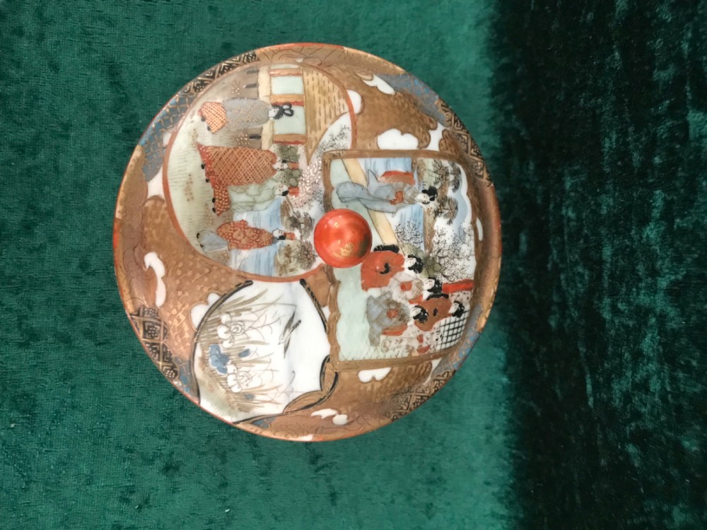 Japanese Satsuma box and coverCirca 1900 View V