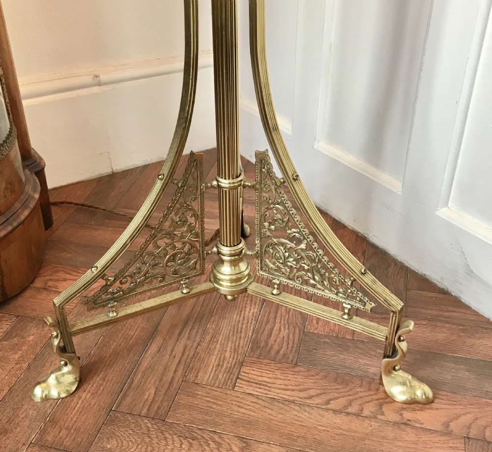 Attractive telescopic brass standard lamp View II