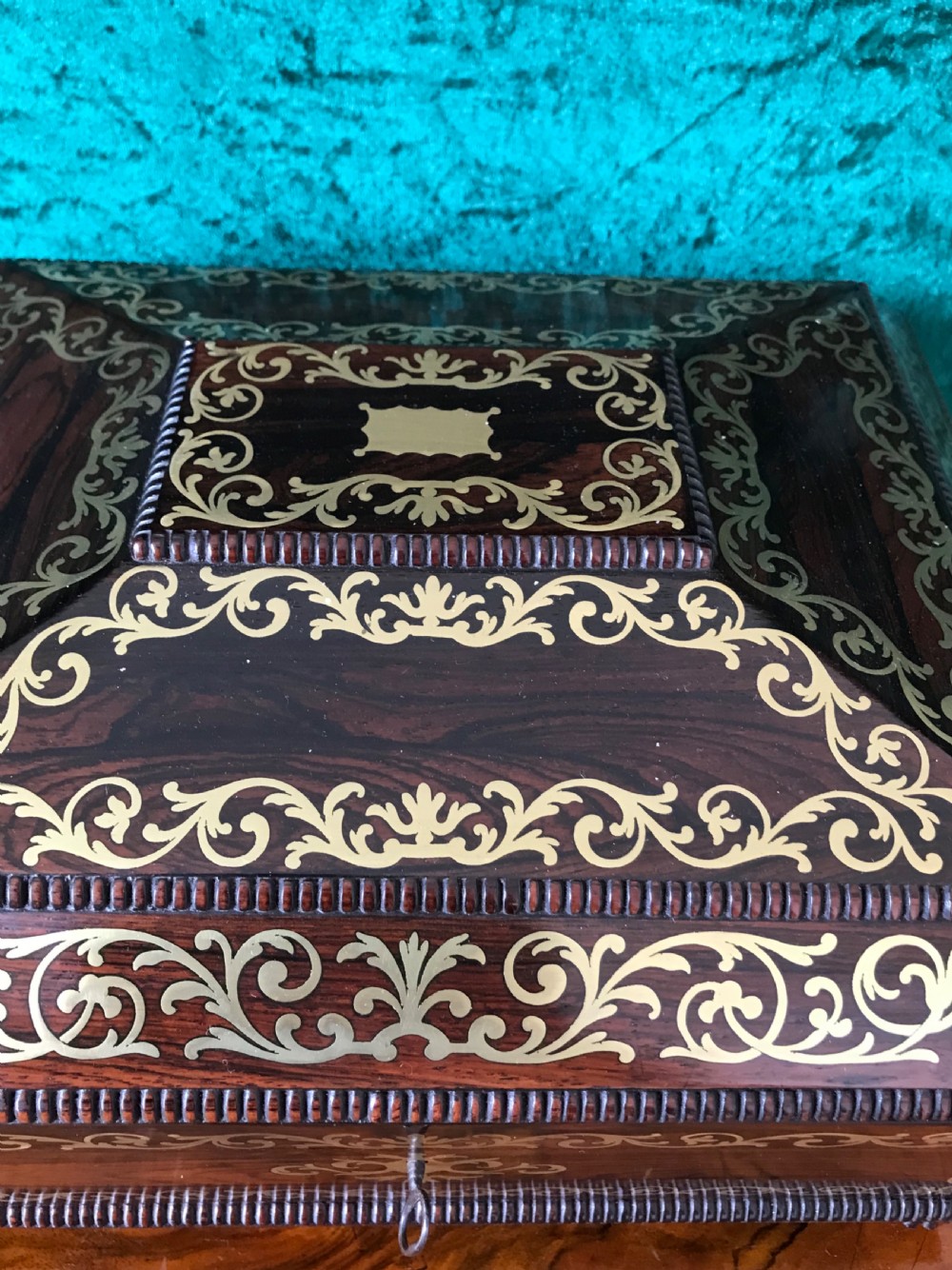Sewing box circa 1830 View VI