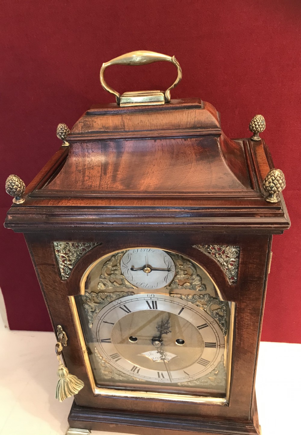 Georgian 8 day  striking bracket clock, or table clock circa 1775 View III