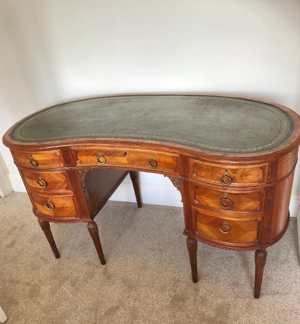 Kidney shaped kneehole desk View VI