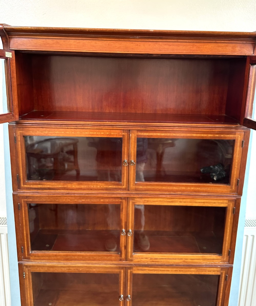 Superb quality inlaid barristers bookcase of Globe Wernicke type  View VI