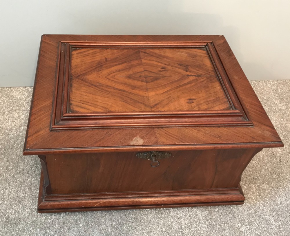 Musical Symphonion , Music Box circa 1900 View IV