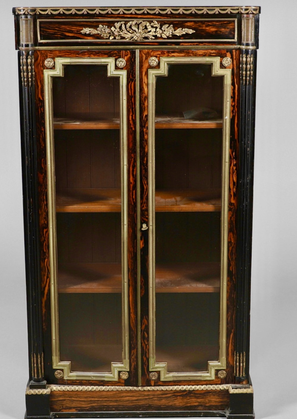 Display cabinet. bookcase circa 1880. Napoleon III. Vitrine. 