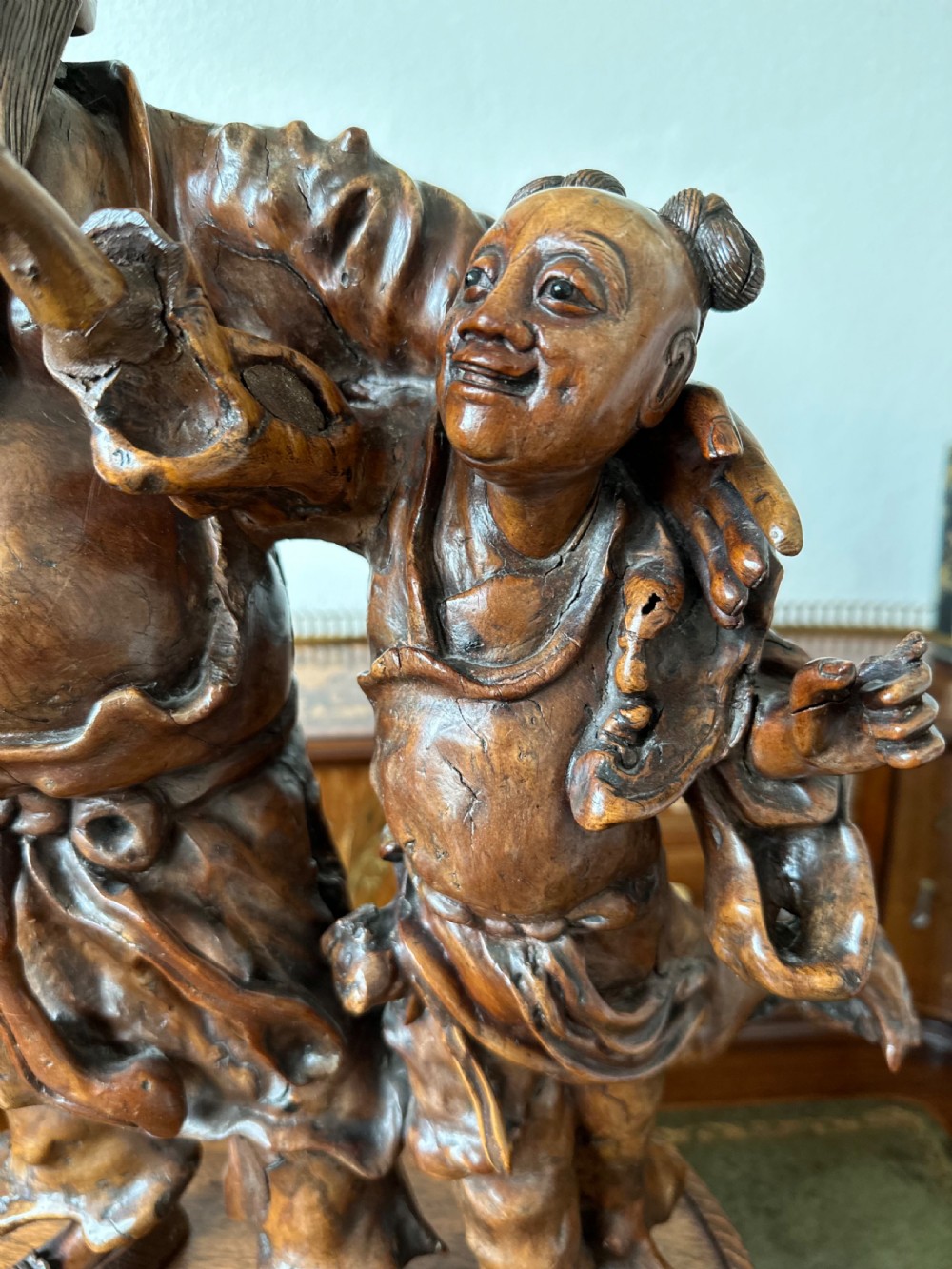 Good and large, Chinese figure circa 1890. Chinese sculpture, root carving  View IV