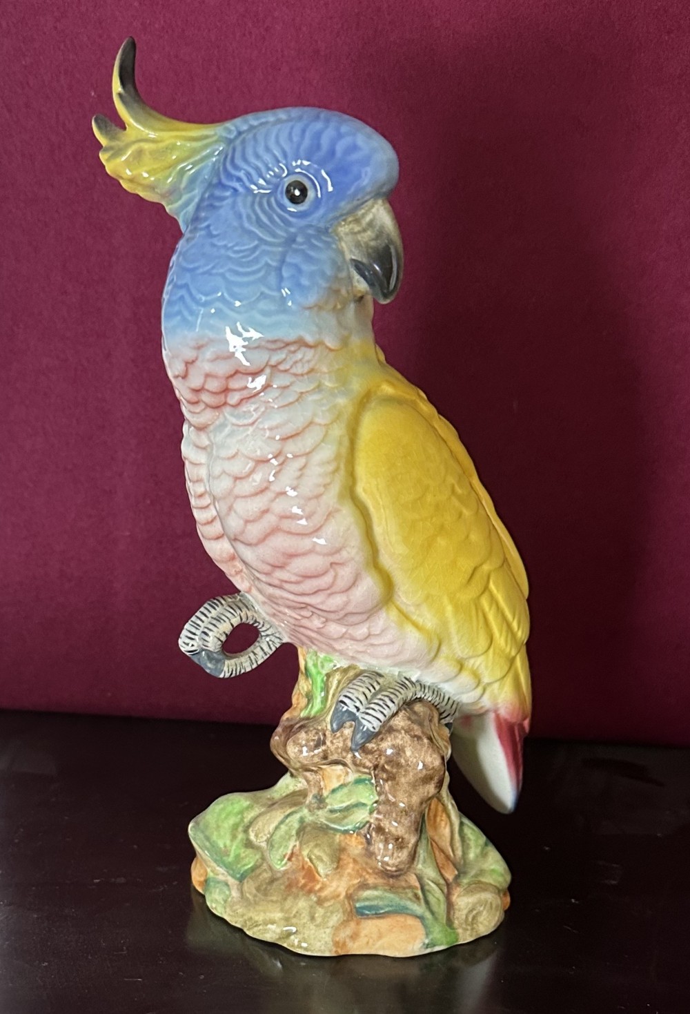 Porcelain figure of a Cockatoo 