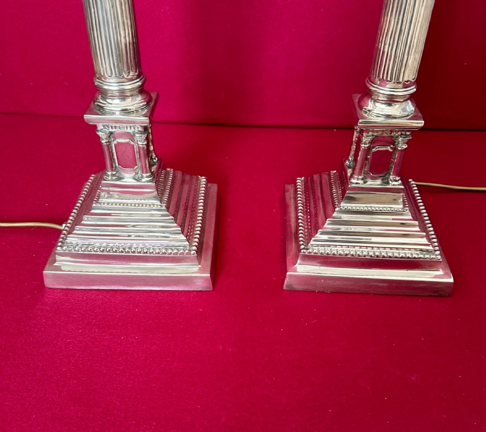 A good and large pair of lamps View IV