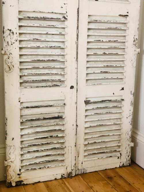 ANTIQUE FRENCH OAK SHUTTERS MOUSTACHE HINGES - ADDITIONAL PHOTO 5
