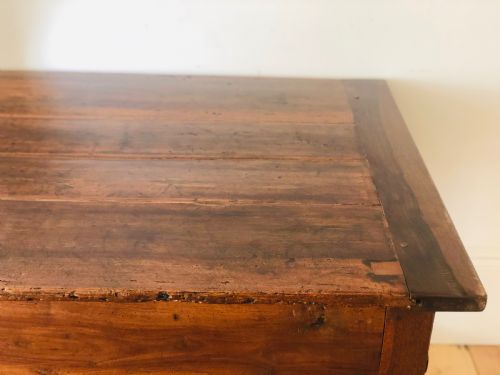 EARLY 19TH CENTURY FRENCH OAK FARMHOUSE REFECTORY TABLE - ADDITIONAL PHOTO 5