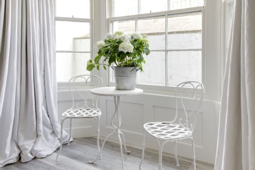 antique french painted iron garden table and chairs - CATEGORY: ANTIQUE FURNITURE - DATED 1900