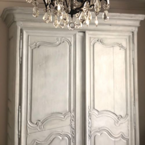 EARLY 19TH CENTURY ANTIQUE FRENCH OAK PAINTED ARMOIRE - ADDITIONAL PHOTO 1