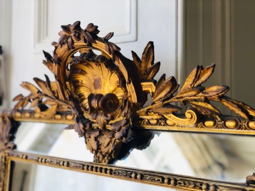 19TH CENTURY FRENCH ANTIQUE GILT LEANER - ADDITIONAL PHOTO 1