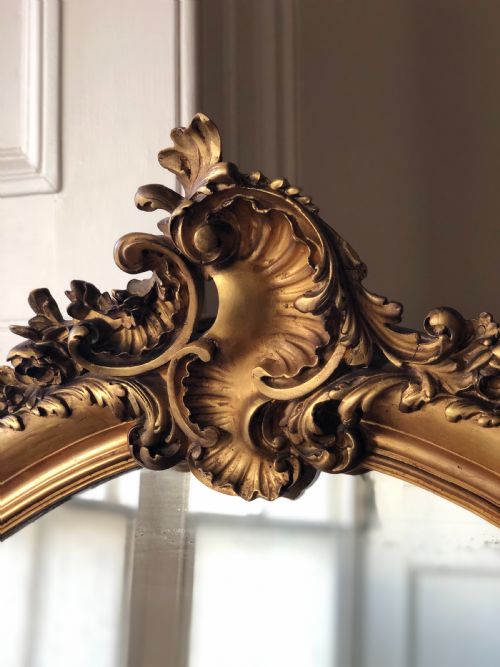 LARGE ANTIQUE FRENCH GILT CRESTED MIRROR - ADDITIONAL PHOTO 4