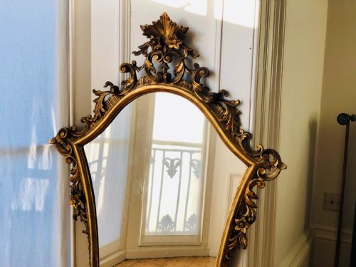 ANTIQUE ITALIAN GILT WOOD MIRROR - ADDITIONAL PHOTO 1