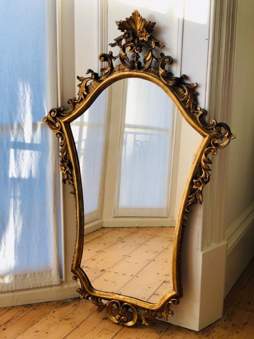 ANTIQUE ITALIAN GILT WOOD MIRROR - ADDITIONAL PHOTO 2