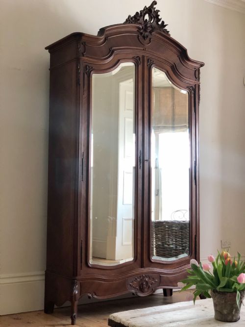 ANTIQUE FRENCH DOUBLE LOUIS XV ARMOIRE - ADDITIONAL PHOTO 1
