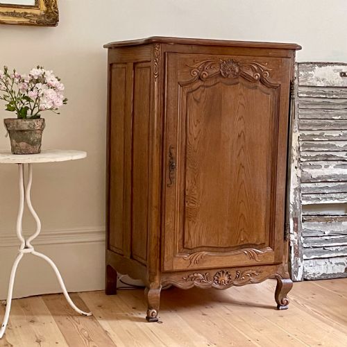 ANTIQUE FRENCH OAK LOUIS XV CUPBOARD - ADDITIONAL PHOTO 1