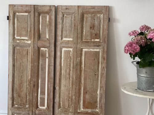 ANTIQUE FRENCH OAK BIFOLDING SHUTTERS - ADDITIONAL PHOTO 3