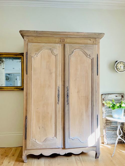 19TH CENTURY FRENCH OAK ARMOIRE WARDROBE WITH HANGING RAIL - ADDITIONAL PHOTO 12