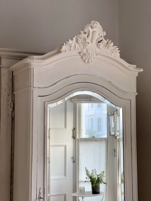 ANTIQUE FRENCH LOUIS XV ARMOIRE LINEN PRESS - ADDITIONAL PHOTO 5