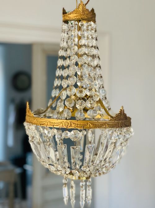 antique french crystal bag chandelier rewired - CATEGORY: ANTIQUE LIGHTING - DATED 1910