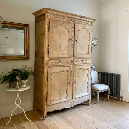 19TH CENTURY FRENCH CABINET LINEN PRESS - ADDITIONAL PHOTO 1
