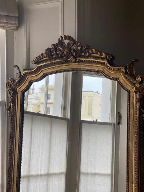 19TH CENTURY FRENCH GILT LEANER MIRROR MERCURY GLASS - ADDITIONAL PHOTO 10