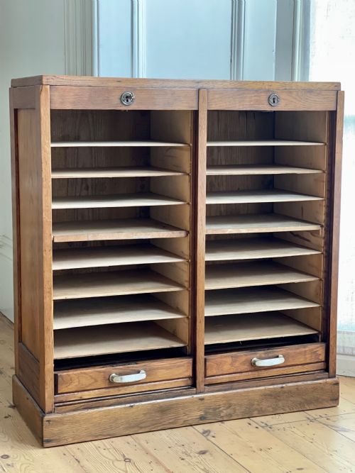 ANTIQUE FRENCH OAK TAMBOUR DOUBLE FILING CABINET - ADDITIONAL PHOTO 3