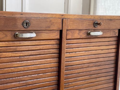 ANTIQUE FRENCH OAK TAMBOUR DOUBLE FILING CABINET - ADDITIONAL PHOTO 5